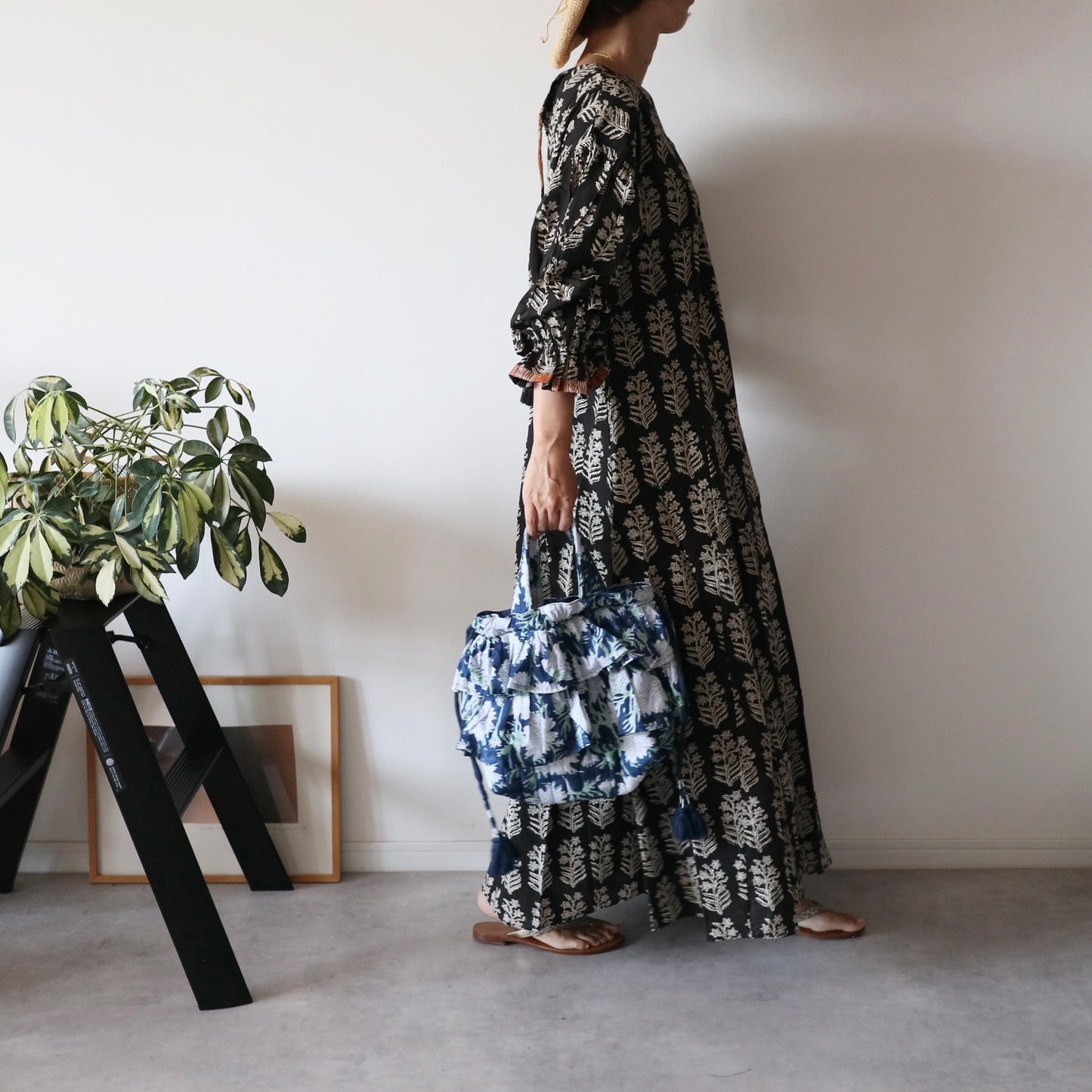 《即納》軽やかフリルの2wayキルトbag【navy】