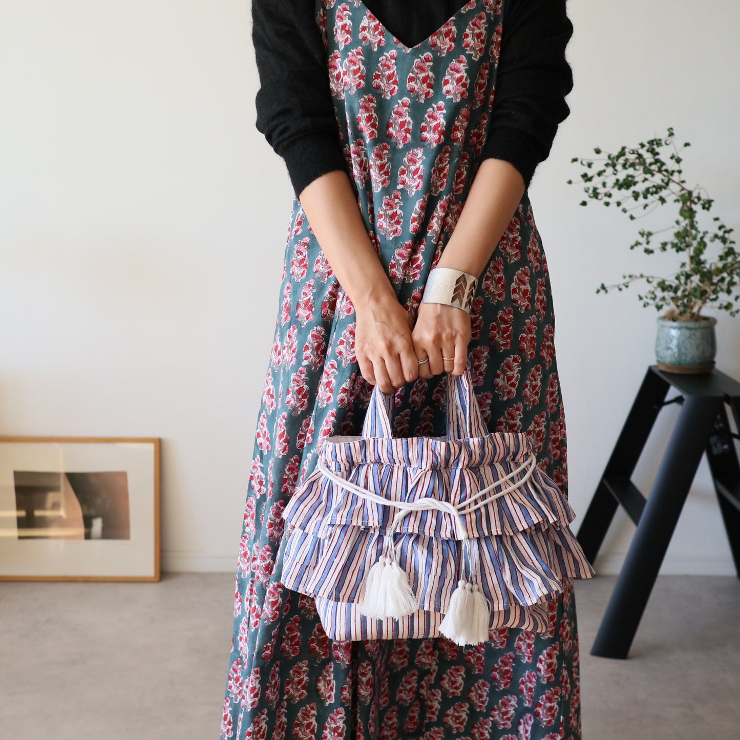 軽やかフリルの3wayキルトbag【blue stripe】