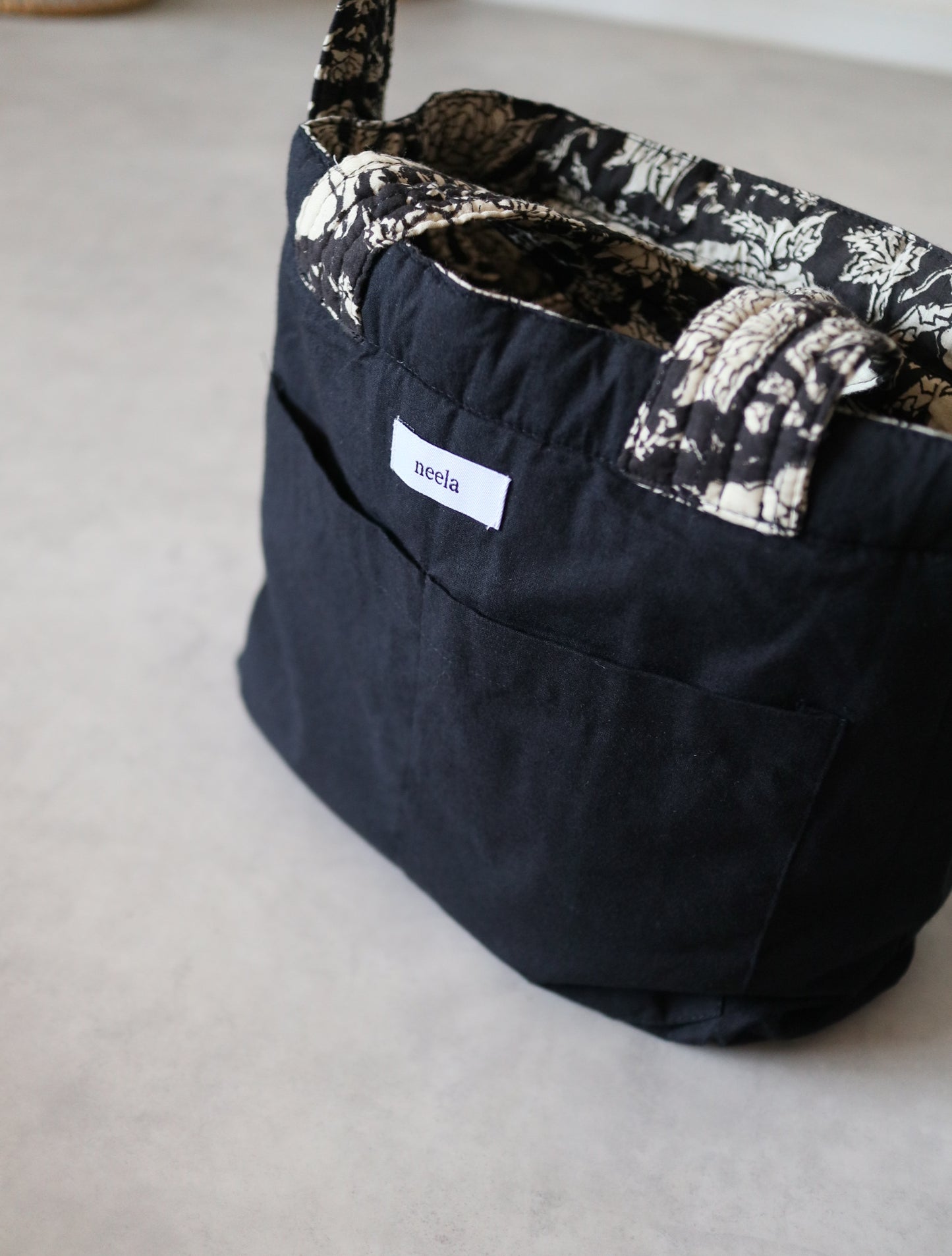 軽やかフリルの3wayキルトbag【black】