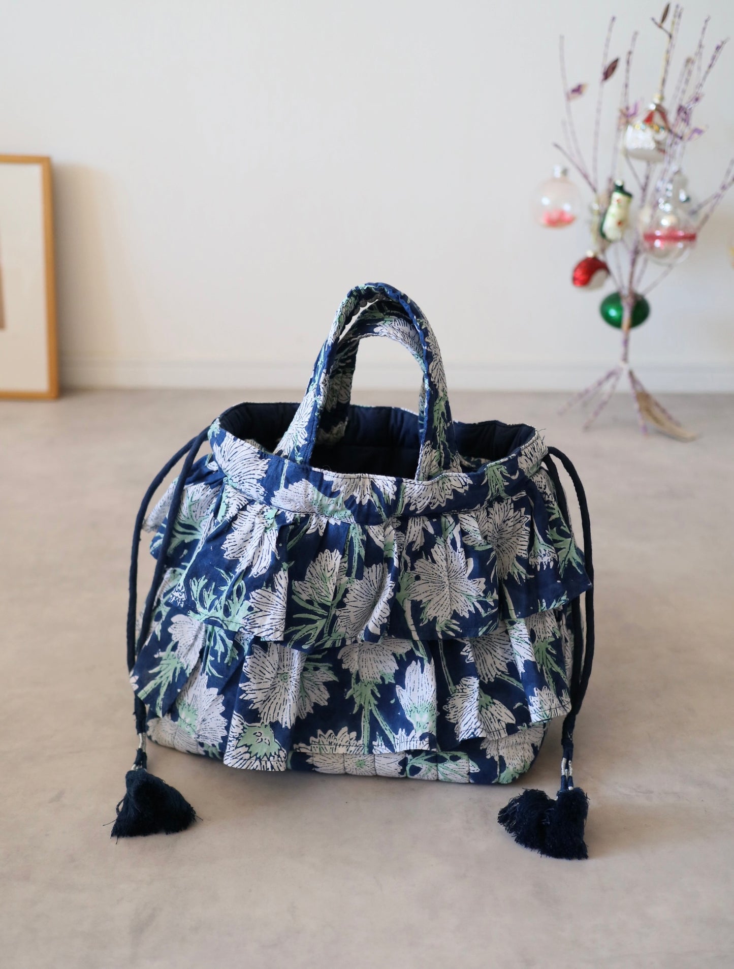 軽やかフリルの3wayキルトbag【navy】