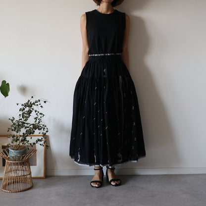 手織りジャムダニ綿の風纏うボリュームスカート【black】