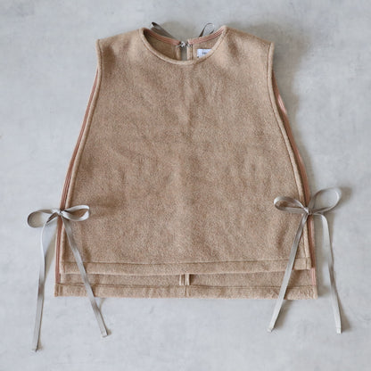 ふんわりあたたか side ribbon vest【camel】