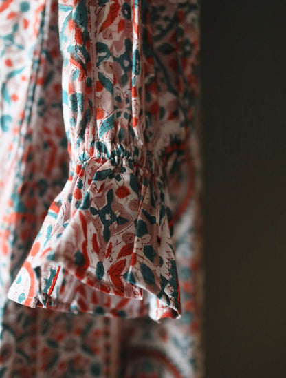 《受注》すっきりシルエットの裾揺れフレアワンピース【traditional orange】