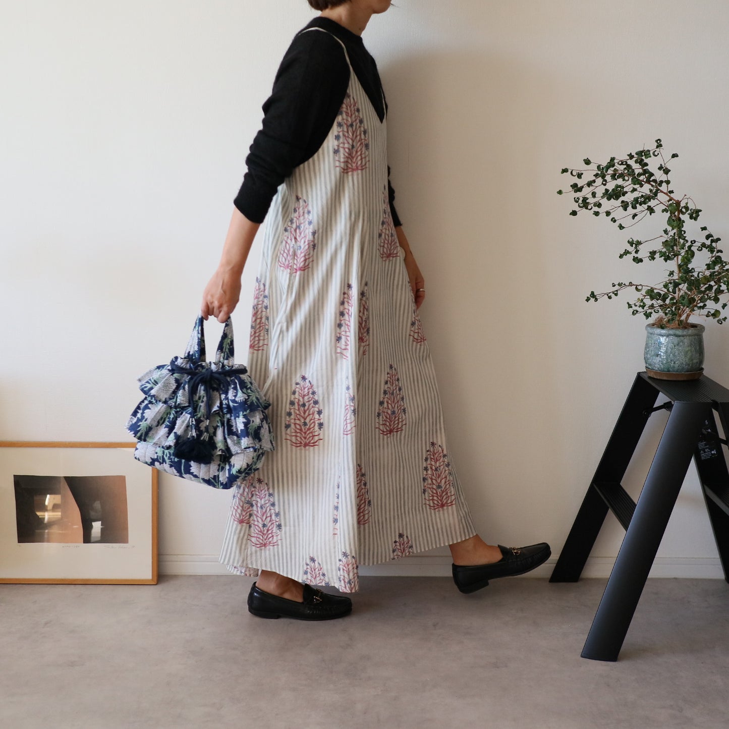 軽やかフリルの3wayキルトbag【navy】