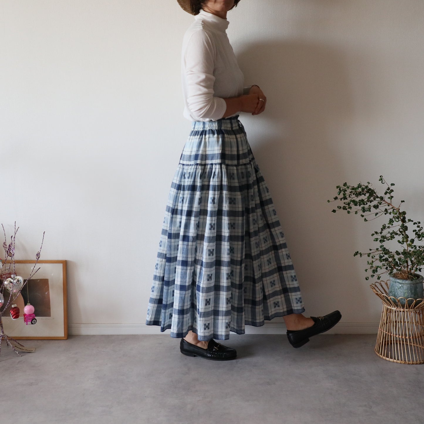 手織りジャムダニ綿の風纏うボリュームスカート【blue check】