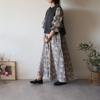 ふんわりあたたか side ribbon vest【charcoal】