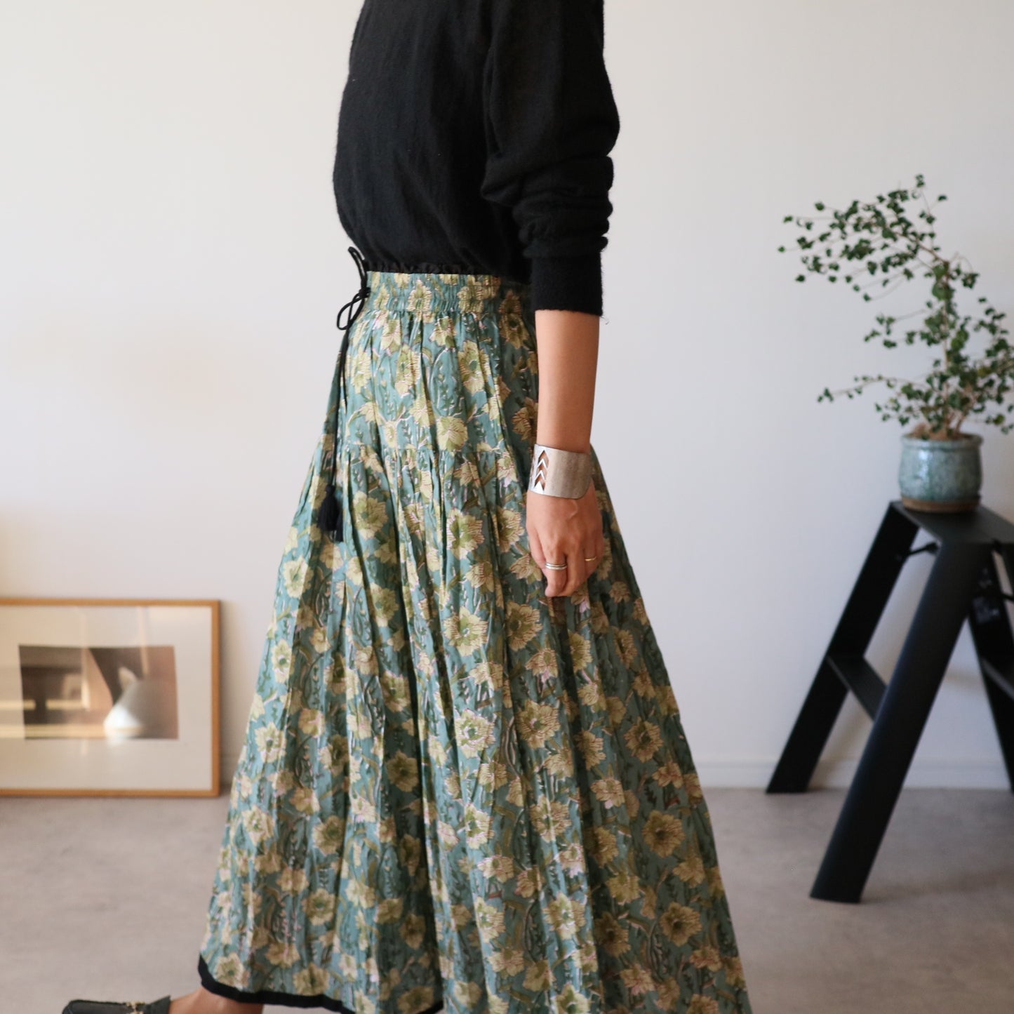 しなやかボリュームのティアードスカート -light green-