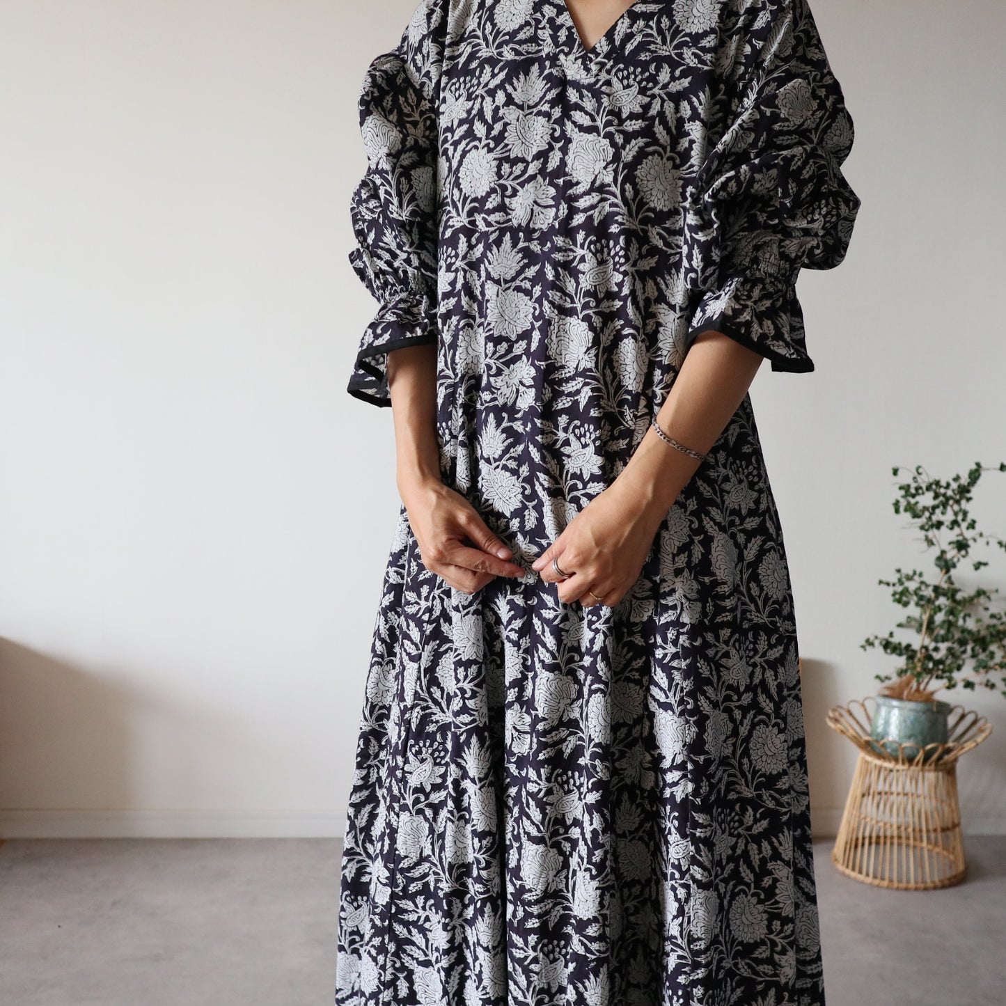 block print dress【deep navy】