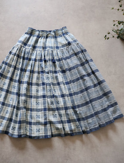 手織りジャムダニ綿の風纏うボリュームスカート【blue check】