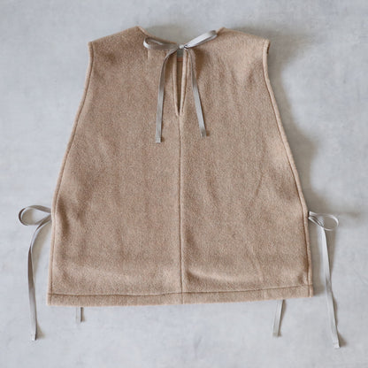 ふんわりあたたか side ribbon vest【camel】