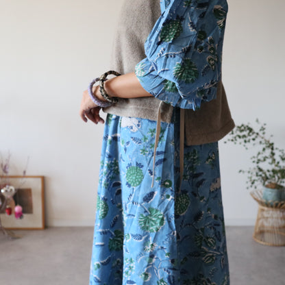 ふんわりあたたか side ribbon vest【moku brown】