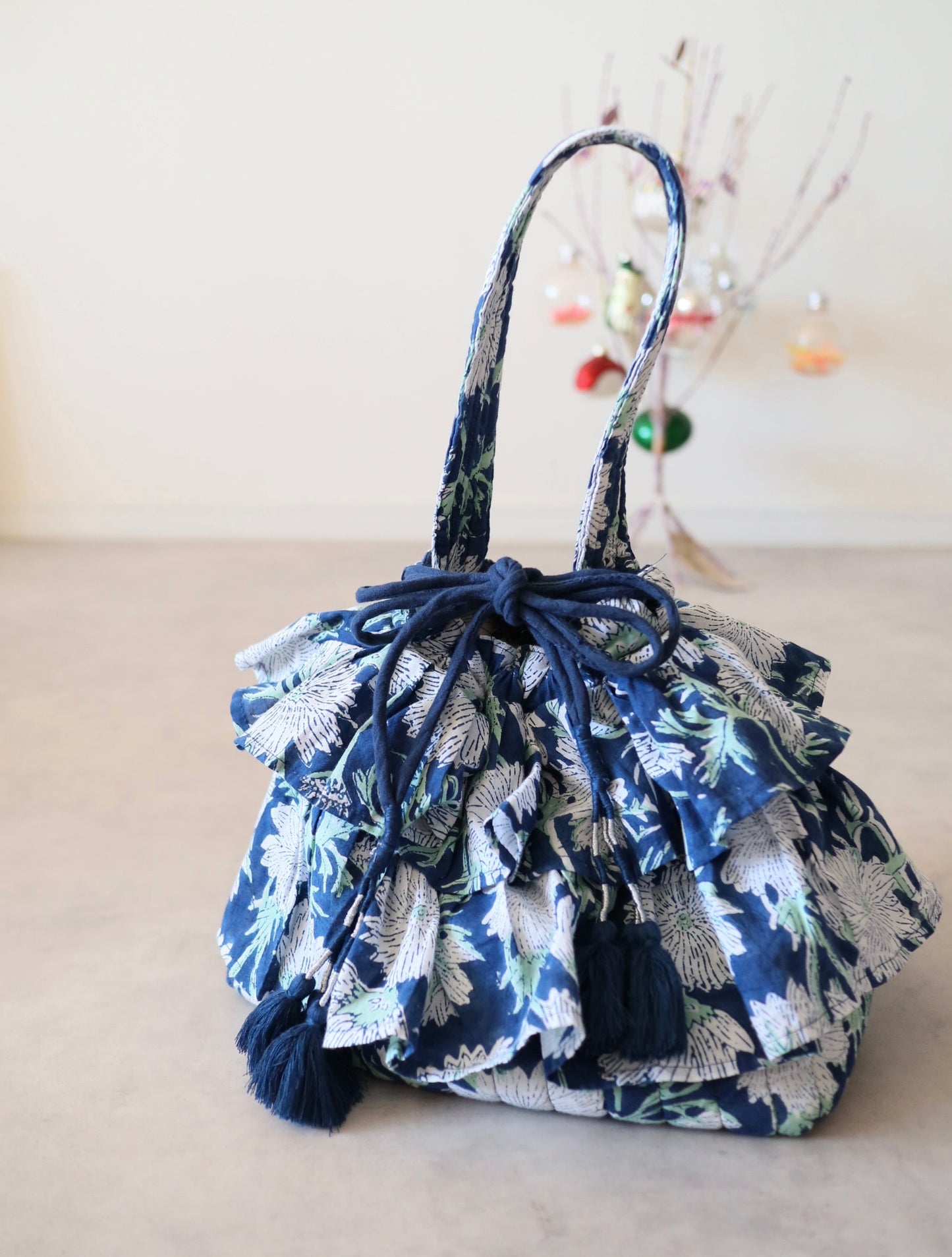 軽やかフリルの3wayキルトbag【navy】