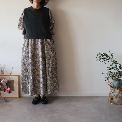 ふんわりあたたか side ribbon vest【charcoal】