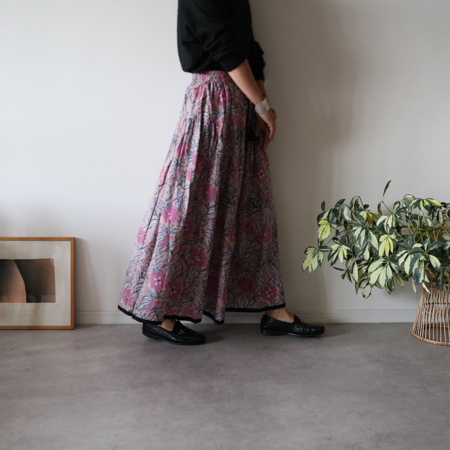 しなやかボリュームのティアードスカート -beige-