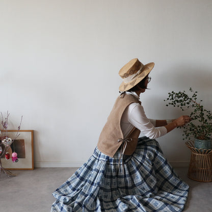 ふんわりあたたか side ribbon vest【camel】