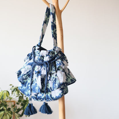 《即納》軽やかフリルの2wayキルトbag【navy】