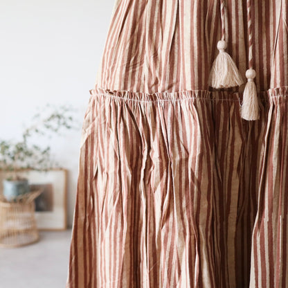 しなやかボリュームのティアードスカート -brown stripe-