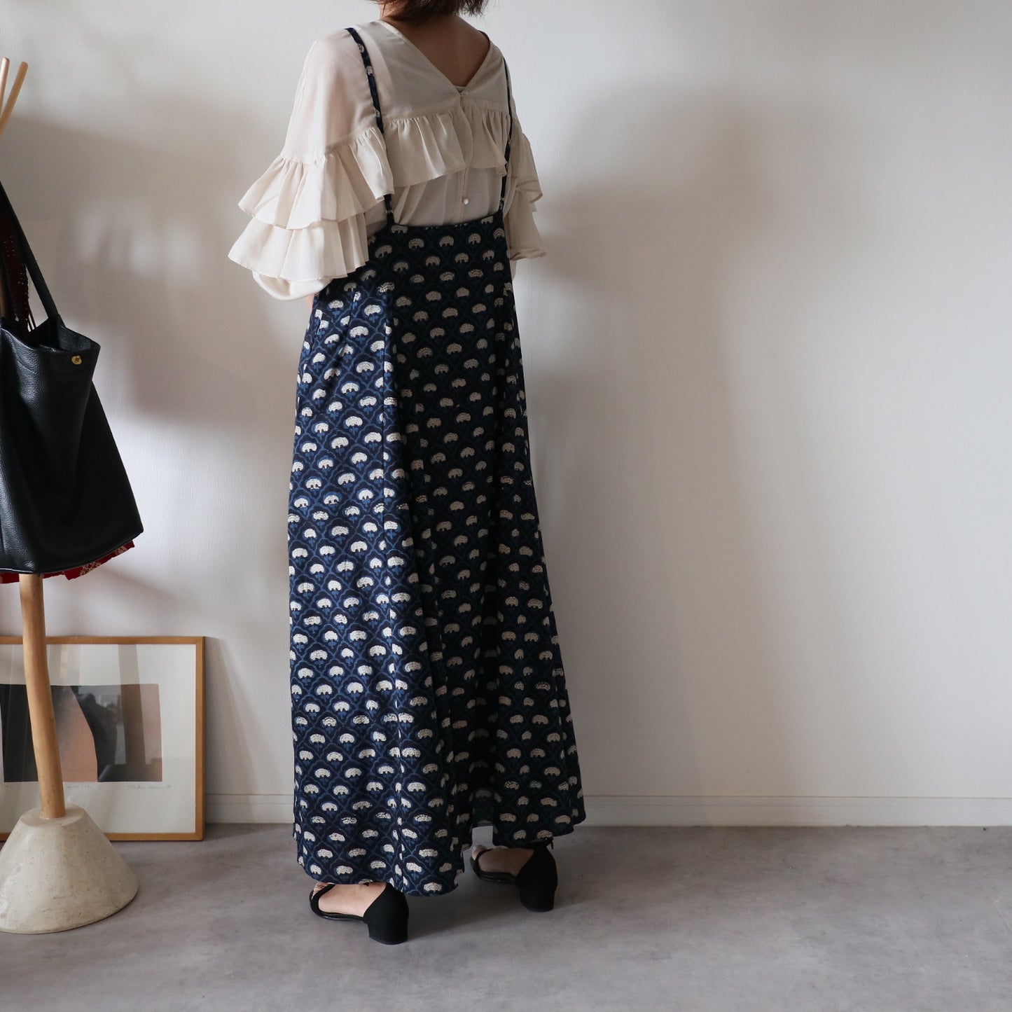 《即納》裾ゆれフレアキャミワンピース【deep navy】