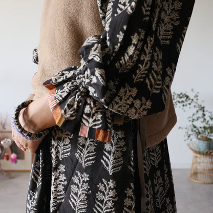 ふんわりあたたか side ribbon vest【camel】