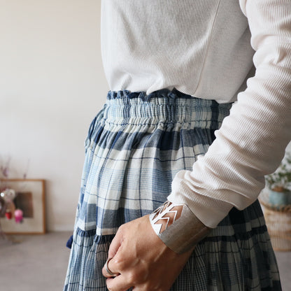 手織りジャムダニ綿の風纏うボリュームスカート【blue check】