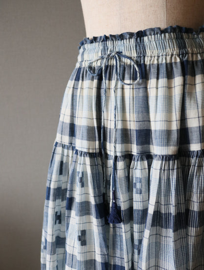 手織りジャムダニ綿の風纏うボリュームスカート【blue check】