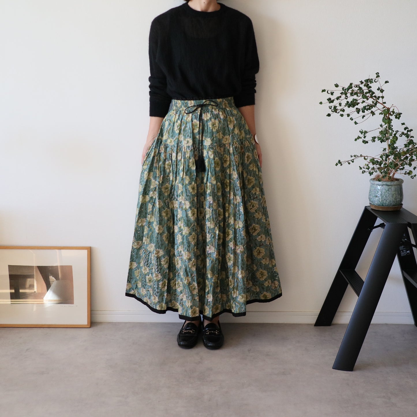 しなやかボリュームのティアードスカート -light green-